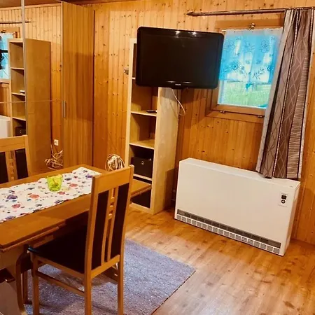 Guenstig Und Einfaches Studio Auf Dem Bauernhof Zuoz Exterior photo
